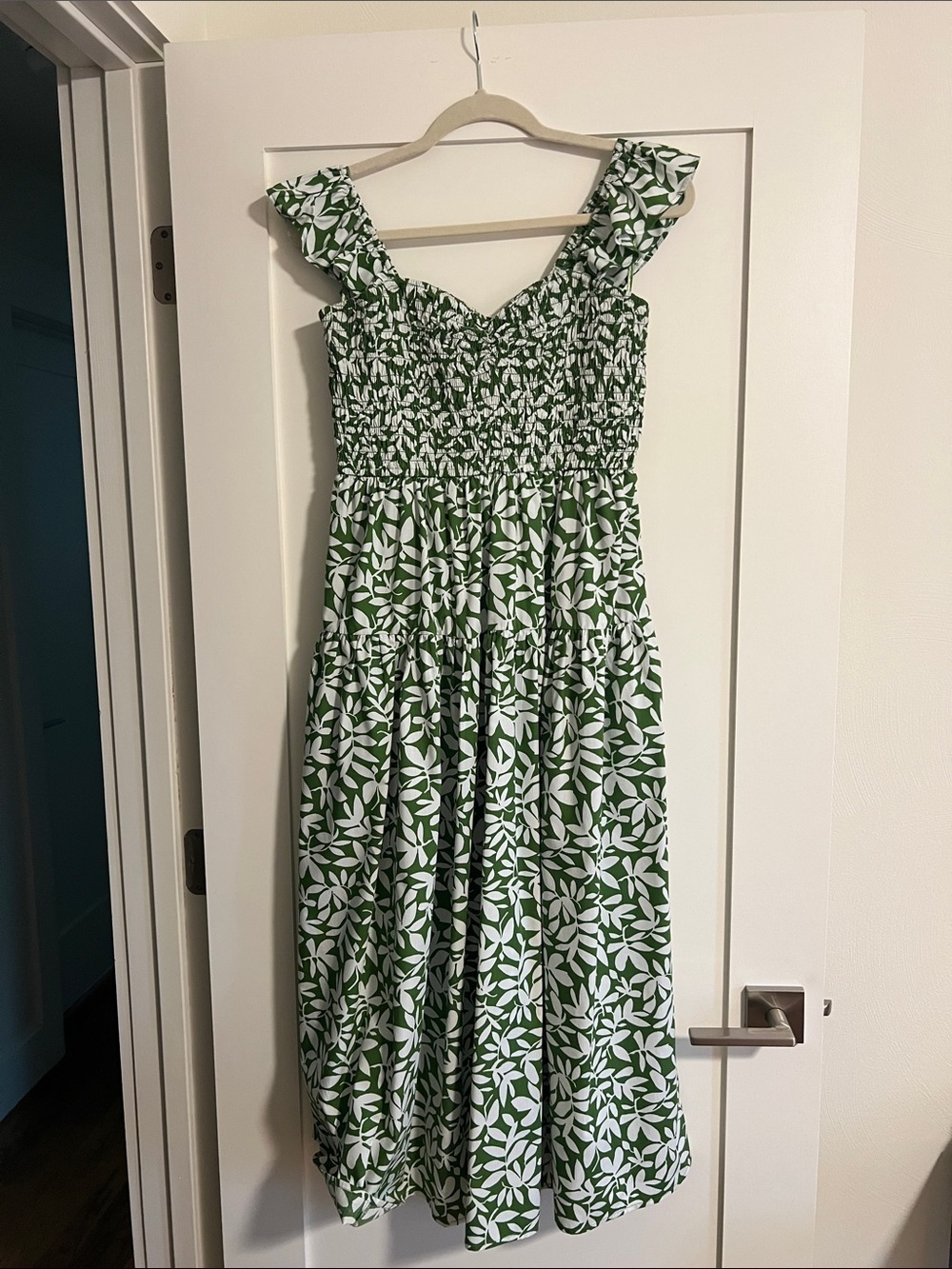 Abercrombie Green and White Leaf-Print Smocked Sundress